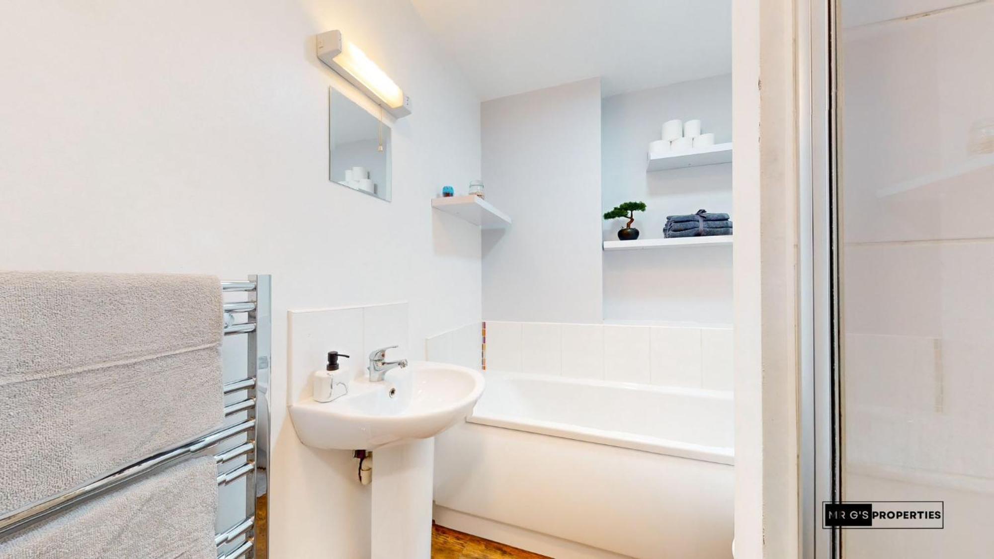 Cardiff City Centre With Free Parking Exteriör bild