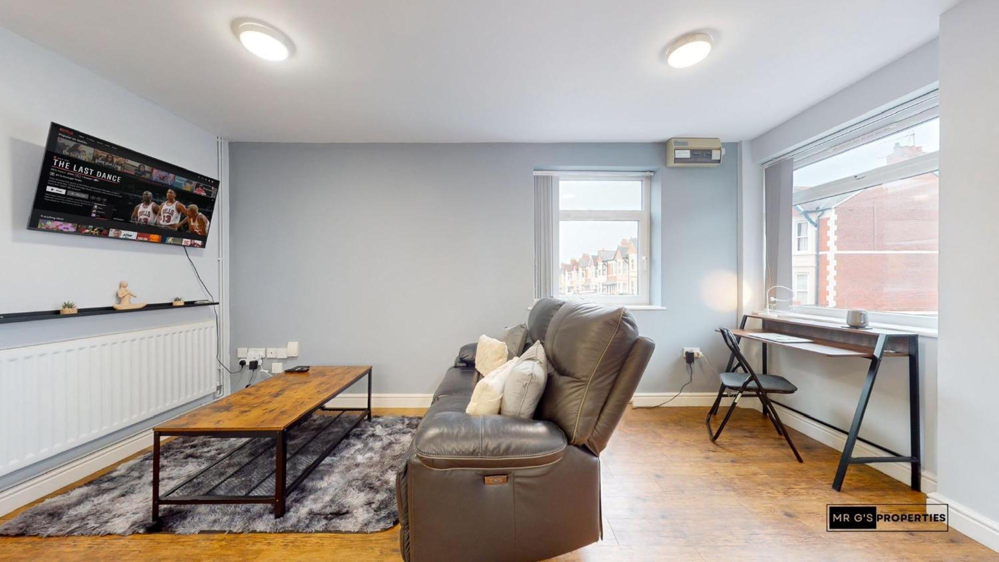 Cardiff City Centre With Free Parking Exteriör bild